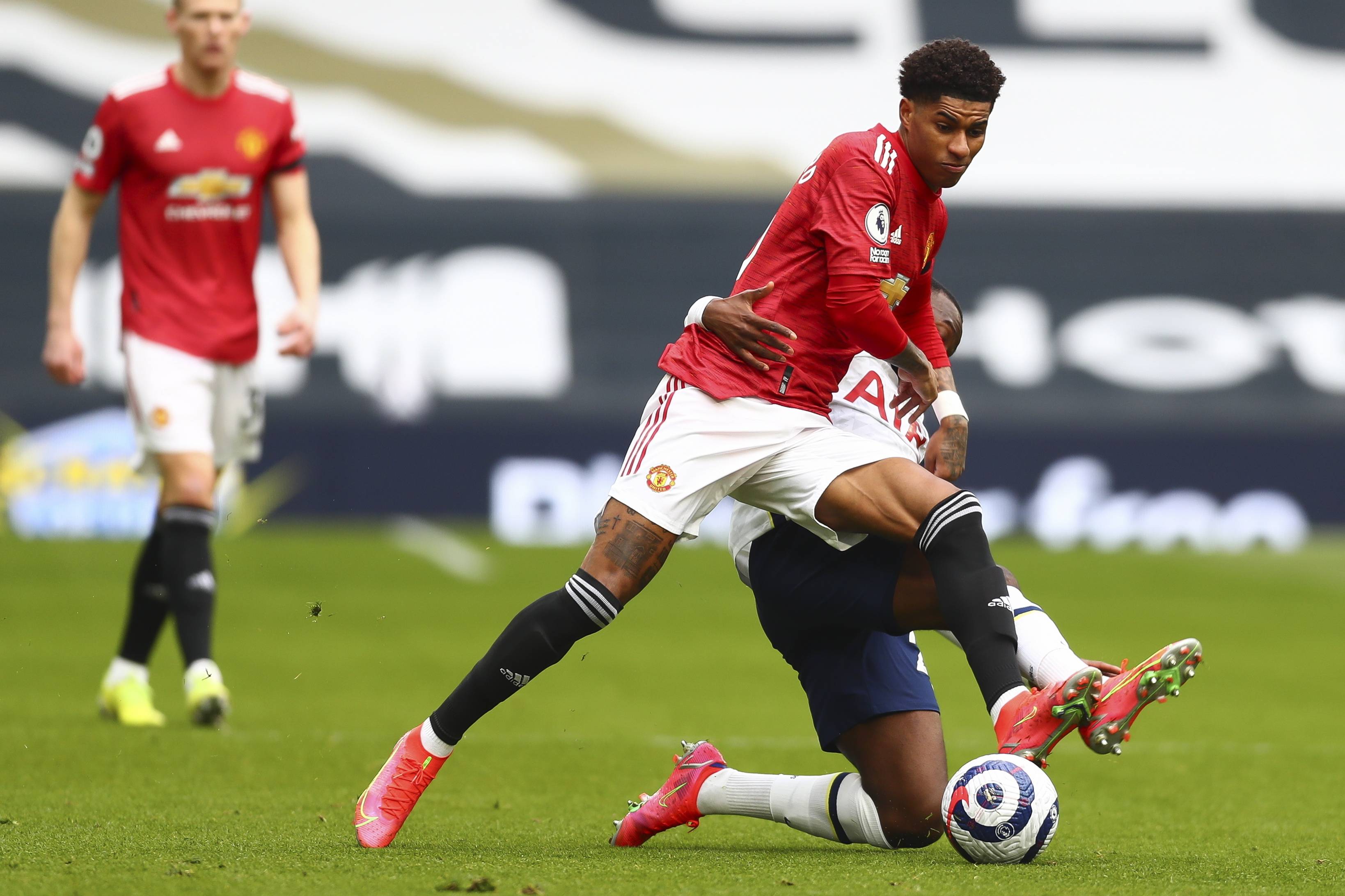 和即将上演 和即将上演