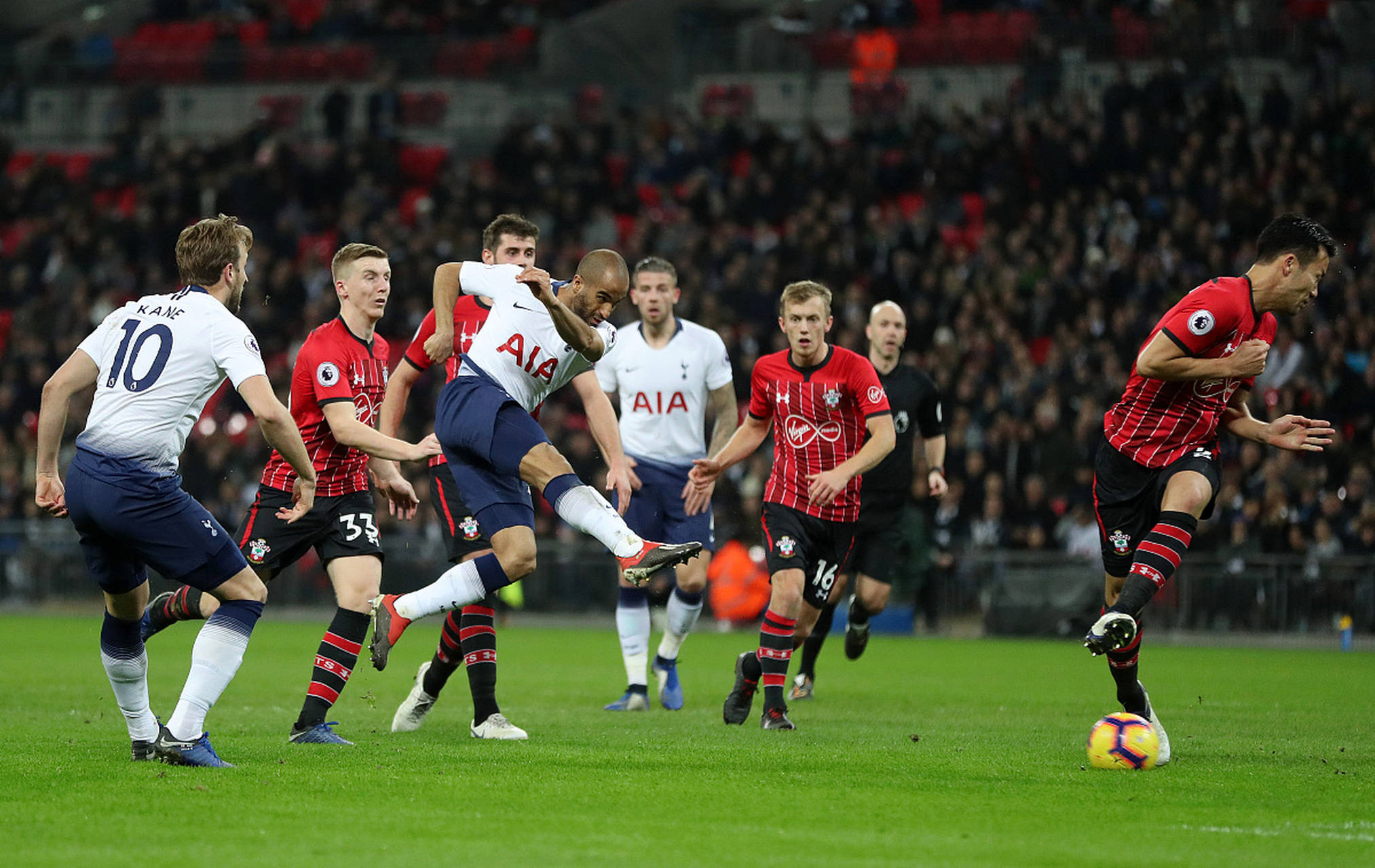 赛场和本土 赛场和本土