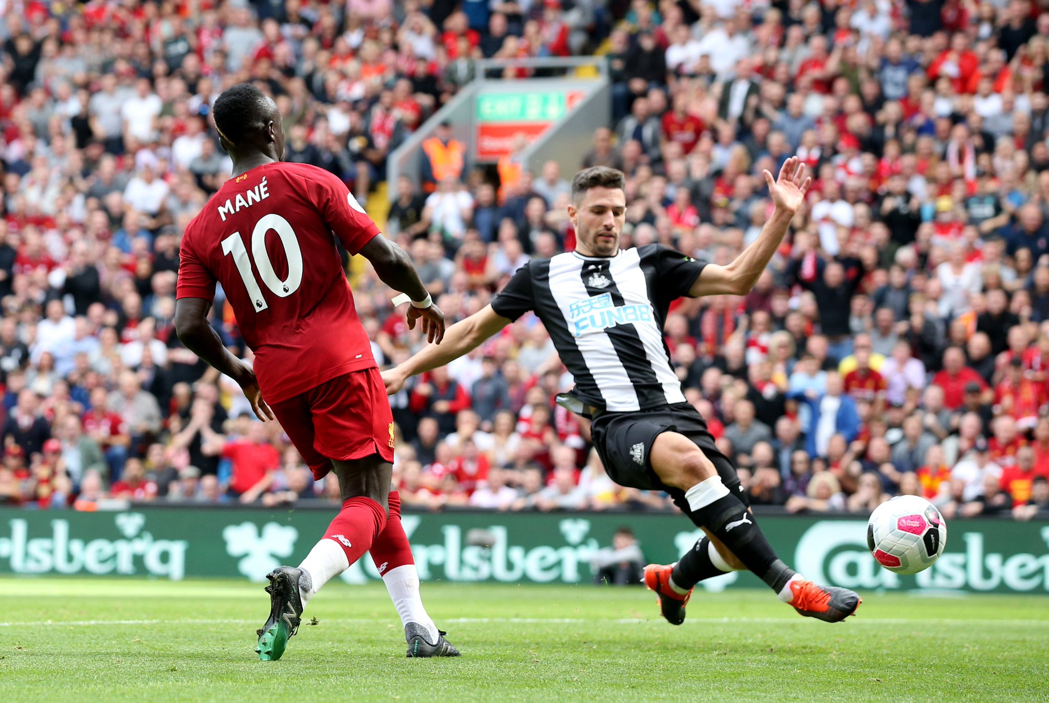 利雅得新月 利雅得新月